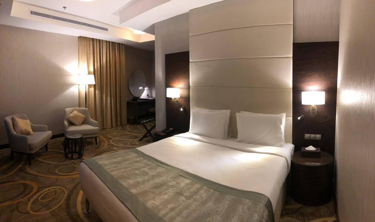 Millennium Makkah Al Naseem Mekka Eksteriør bilde A room at the hotel