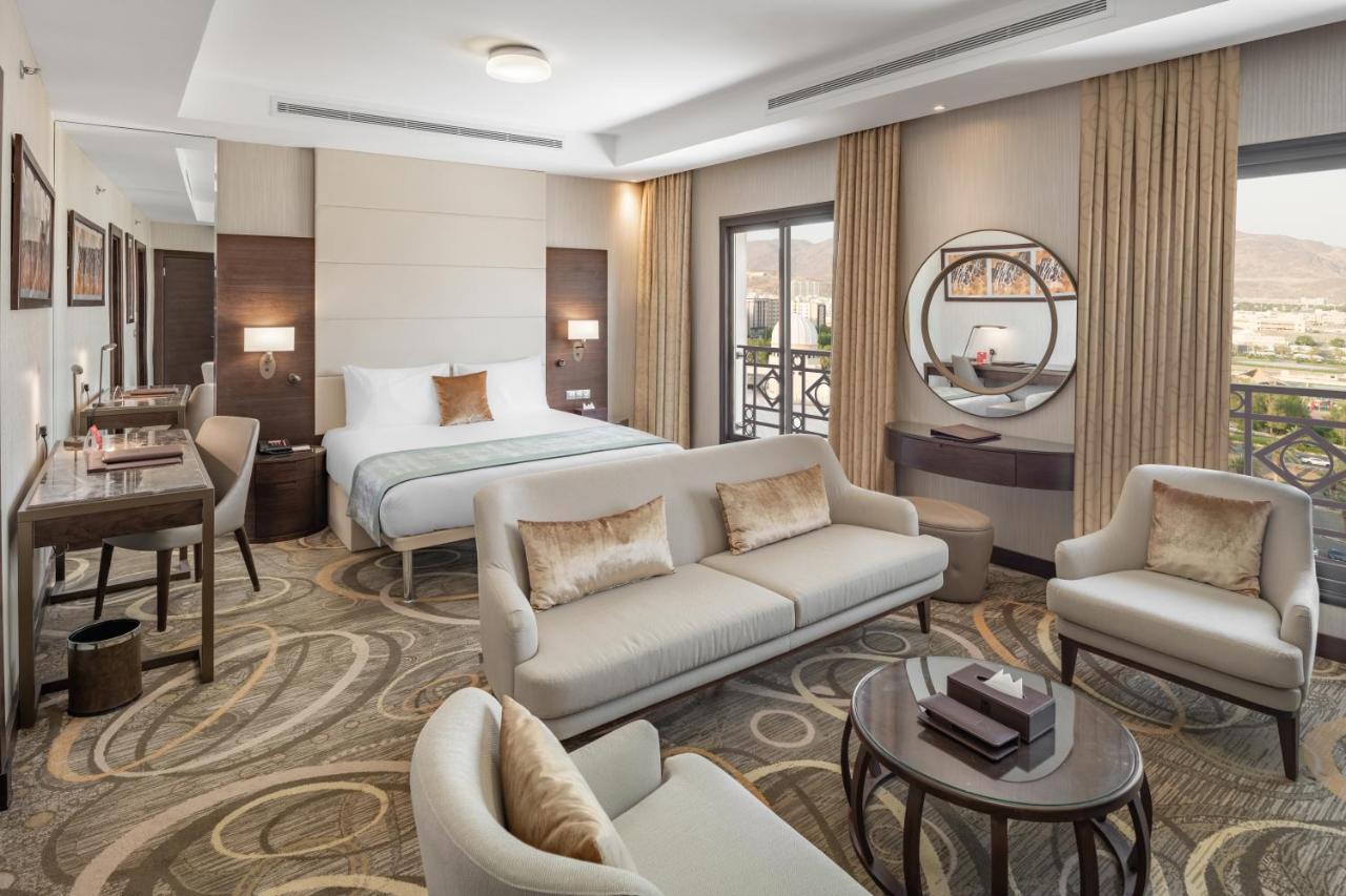 Millennium Makkah Al Naseem Mekka Eksteriør bilde Room at the hotel